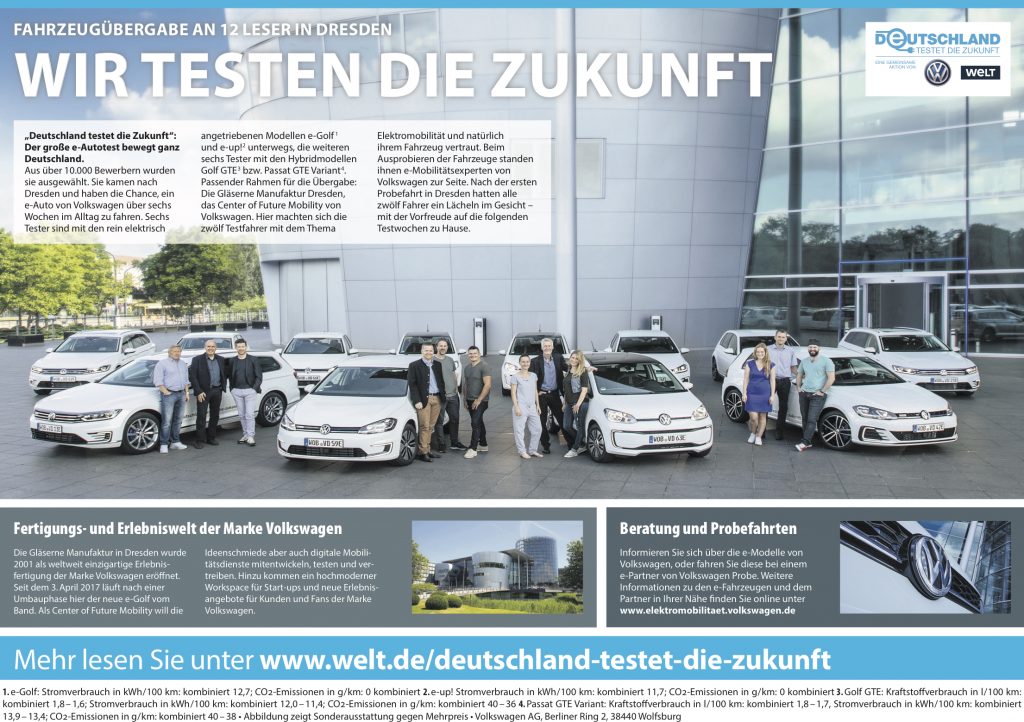 Übergabe der Testautos in der Gläsernen Manufaktur in Dresden